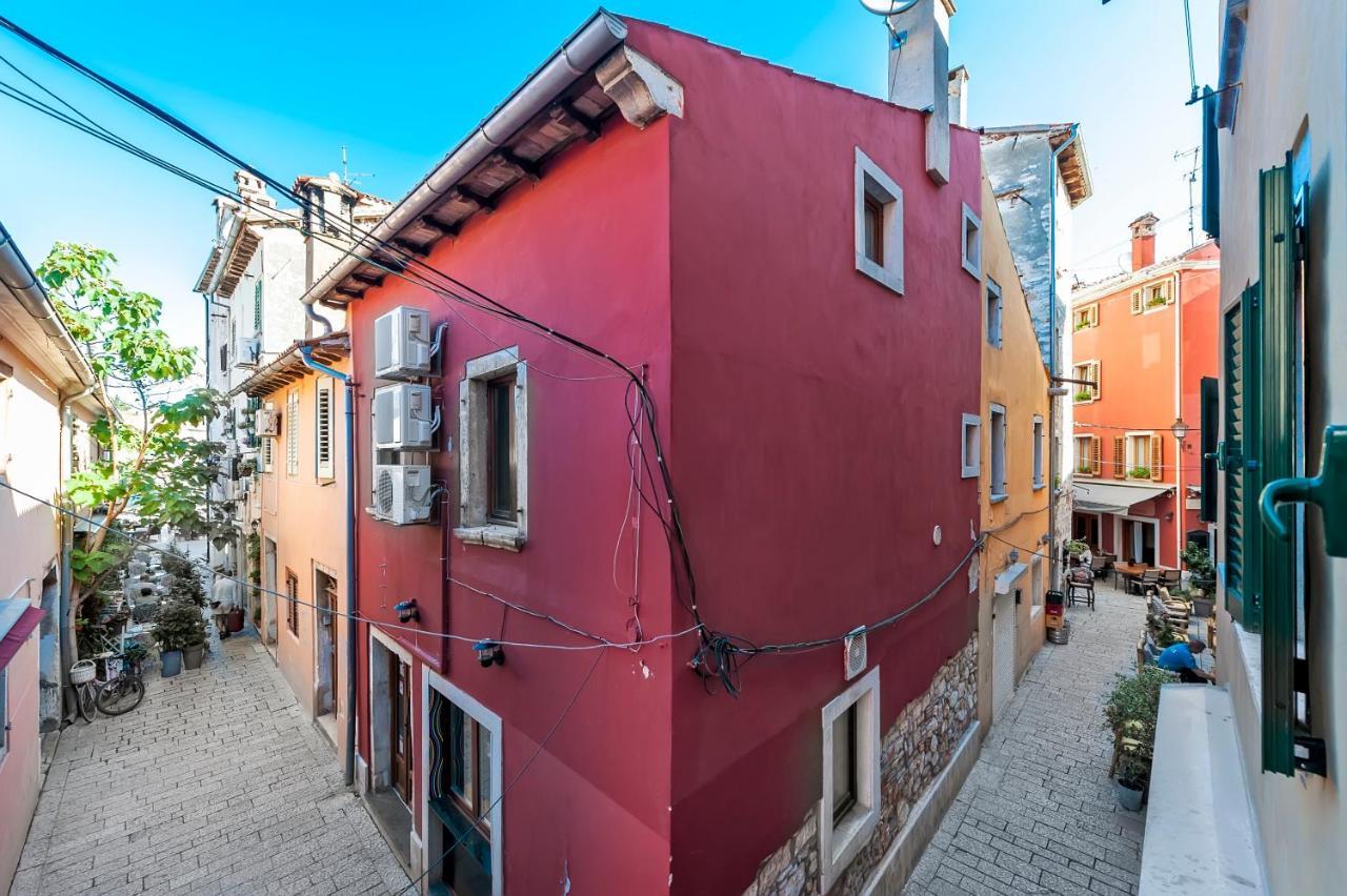 Otto Apartment With Sea View And Parking Rovinj Exterior photo